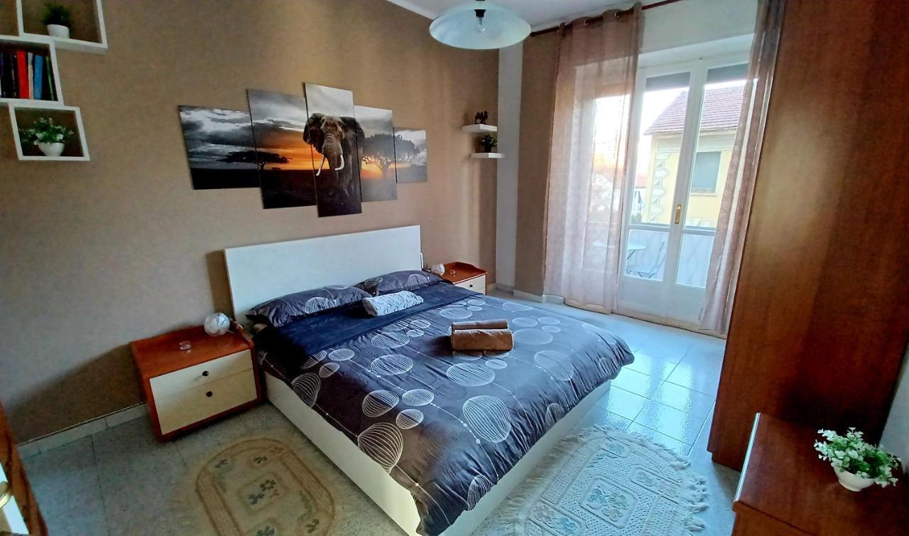 Intero Appartamento Luminoso E Accogliente ! Τορίνο Εξωτερικό φωτογραφία