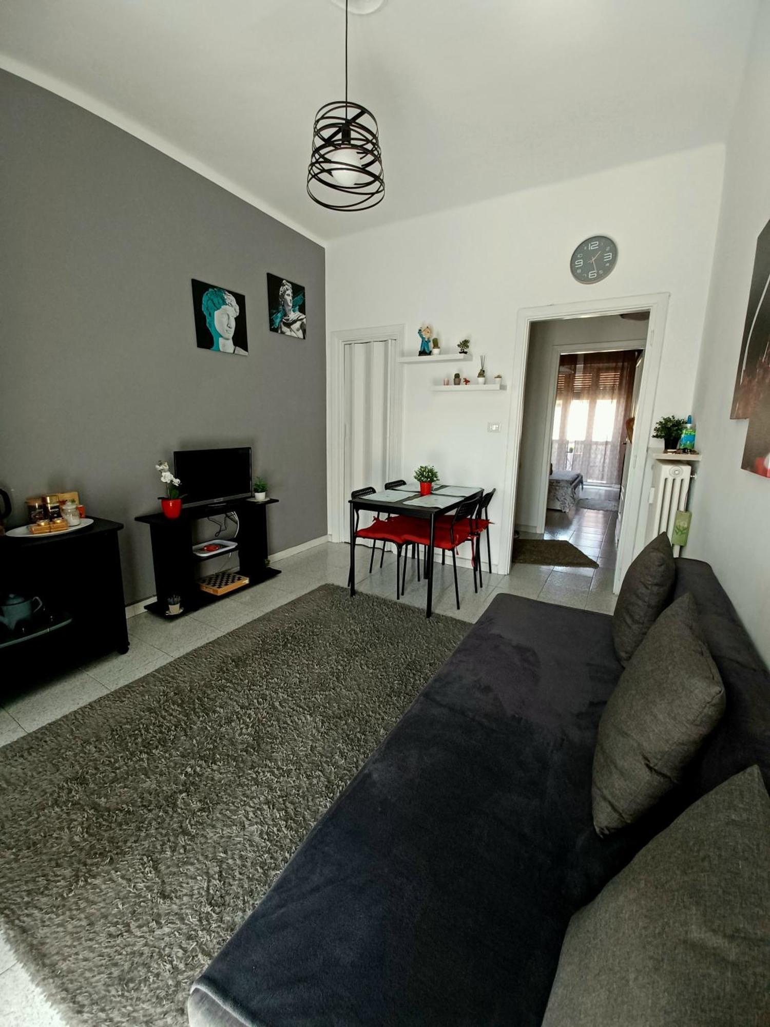Intero Appartamento Luminoso E Accogliente ! Τορίνο Εξωτερικό φωτογραφία
